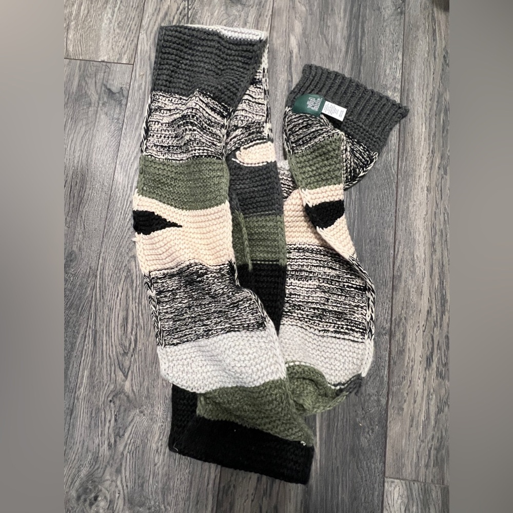 🍁🍂6 FOR $10!! 🍂🍁 wild fable scarf
